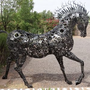 Handcrafted metal aniWelded steel animal sculpture mal sculpture